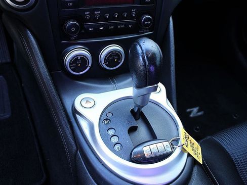 Used 2016 Nissan 370Z Coupe image 12