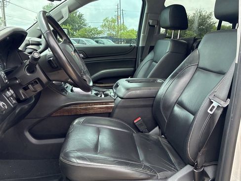 Used 2020 Chevrolet Tahoe LT RWD image 5