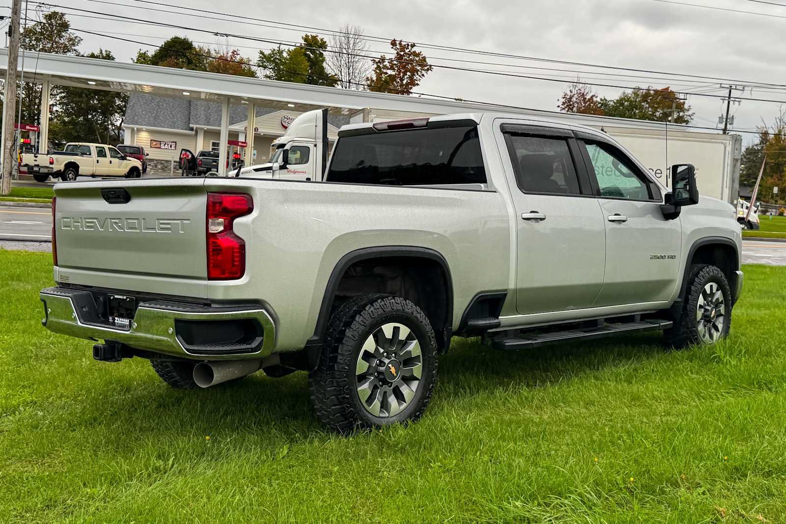 Used 2021 Chevrolet Silverado 2500 LT w/ True North Edition AWD/4WD image 3