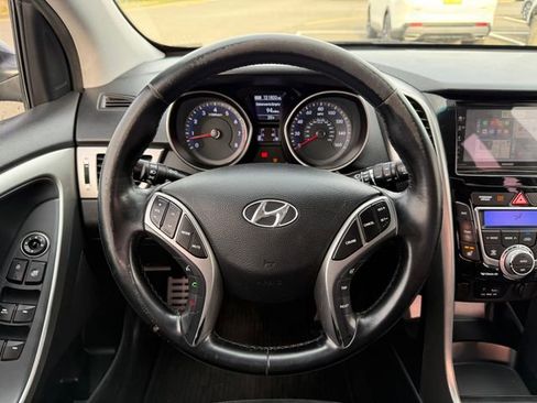 Used 2014 Hyundai Elantra GT w/ Option Group 03 FWD image 22