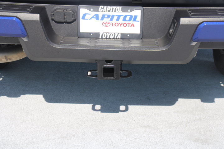 Certified 2025 Toyota Tacoma SR5 AWD/4WD image 5