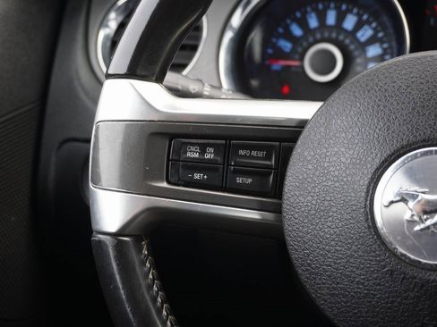 Used 2014 Ford Mustang V6 w/ Equipment Group 102A image 19