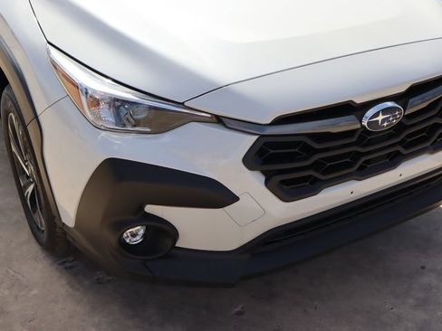 Used 2024 Subaru Crosstrek 2.0i Premium w/ Crosstrek Mirror Package AWD/4WD image 12