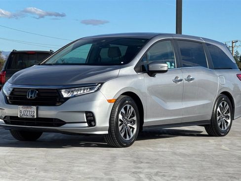 Used 2023 Honda Odyssey EX-L image 7