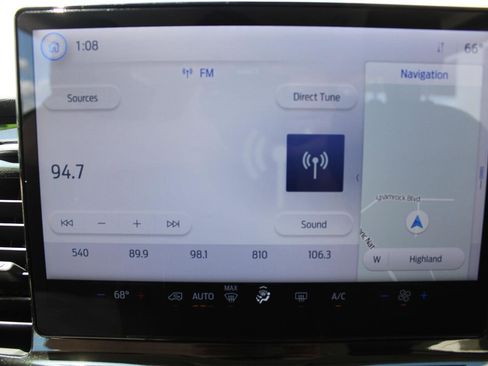 Used 2025 Ford Transit 350 XLT RWD image 18
