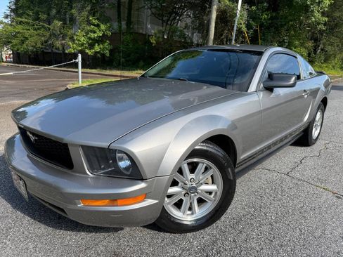 Used 2008 Ford Mustang Coupe RWD image 1