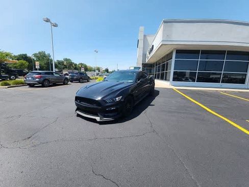 Used 2017 Ford Mustang GT Premium w/ GT Performance Package RWD image 2