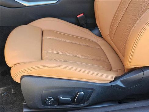 Used 2026 BMW 430i Coupe w/ Parking Assistance Package RWD image 4