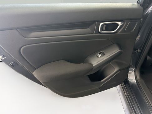 Used 2025 Honda Civic Sport image 26