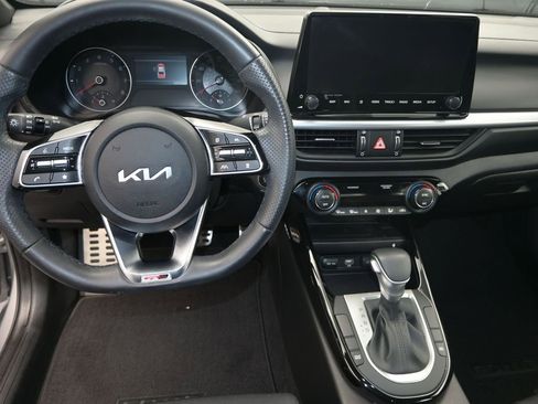 Used 2023 Kia Forte GT-Line w/ GT-Line Premium Package image 20