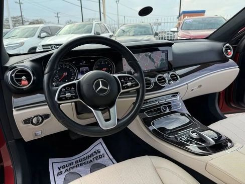 Used 2019 Mercedes-Benz E 300 w/ Premium 1 Package image 29