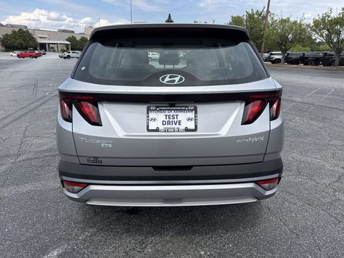 New 2026 Hyundai Tucson Blue SE AWD/4WD image 6