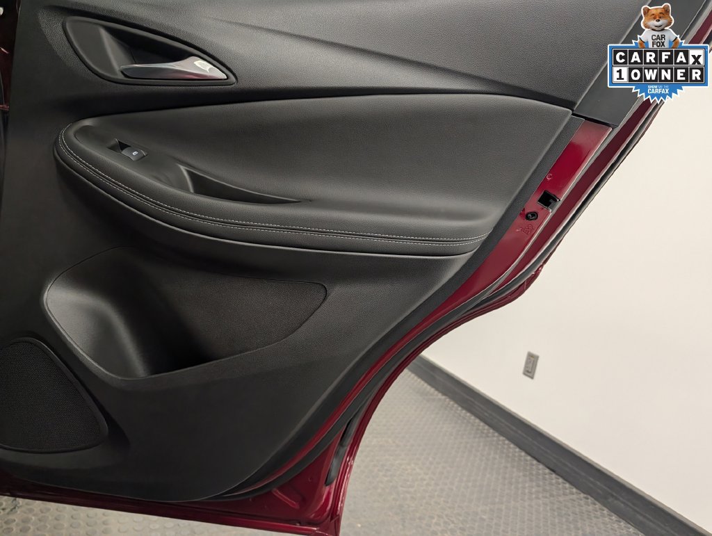 Used 2024 Buick Encore GX Avenir w/ Avenir Technology Package FWD image 32