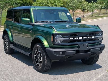 Certified 2025 Ford Bronco Outer Banks