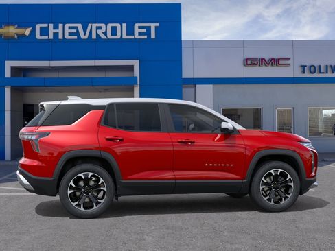 New 2026 Chevrolet Equinox LT w/ Convenience Package II FWD image 36