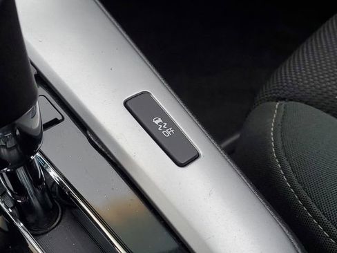 Used 2012 Chevrolet Cruze LT w/ RS Package image 17