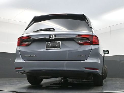 Used 2023 Honda Odyssey Sport image 35