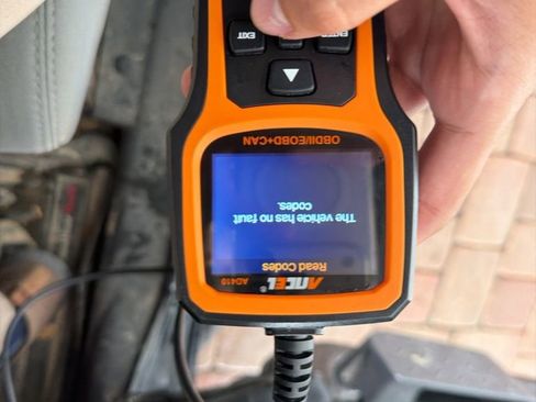 Used 2009 Jeep Wrangler Unlimited Rubicon w/ Dual Top Group AWD/4WD image 32