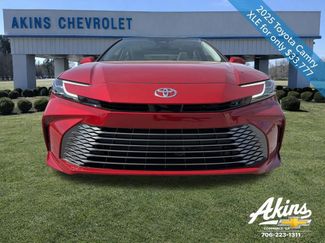 Used 2025 Toyota Camry XLE FWD video 2