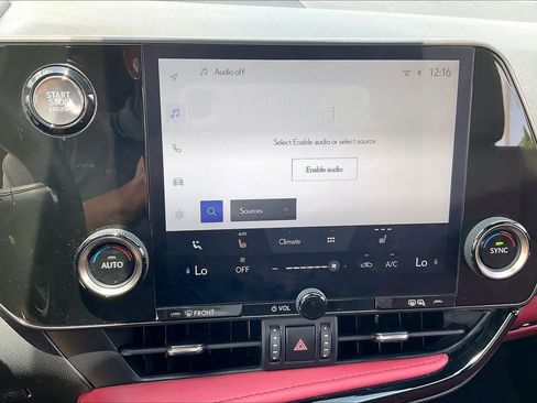 Used 2024 Lexus NX 250 FWD w/ Towing Package (2000 Lbs) image 31
