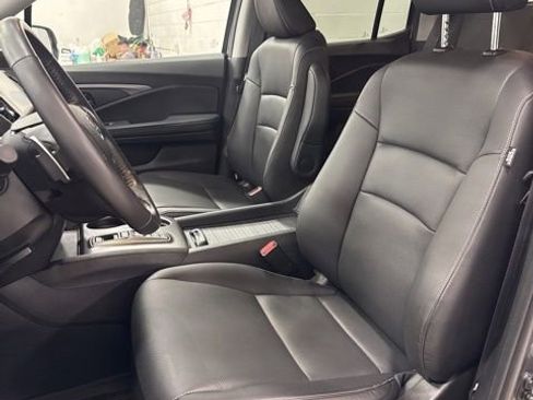 Certified 2023 Honda Ridgeline RTL image 9