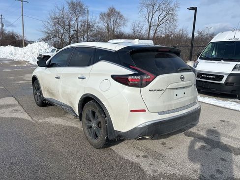 Used 2020 Nissan Murano S image 4