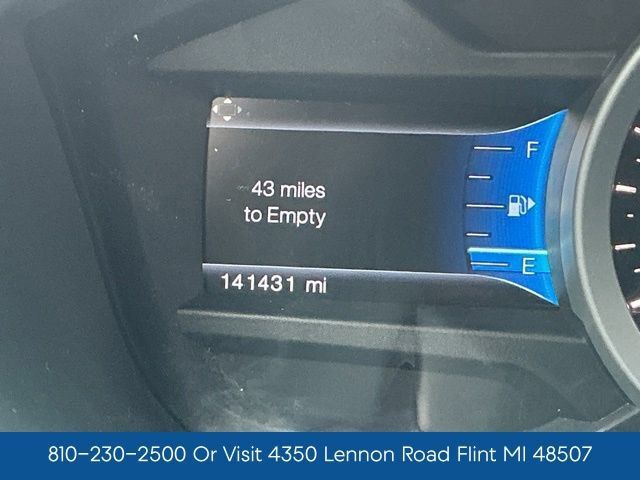 Used 2015 Ford Explorer XLT w/ Equipment Group 202B AWD/4WD image 21