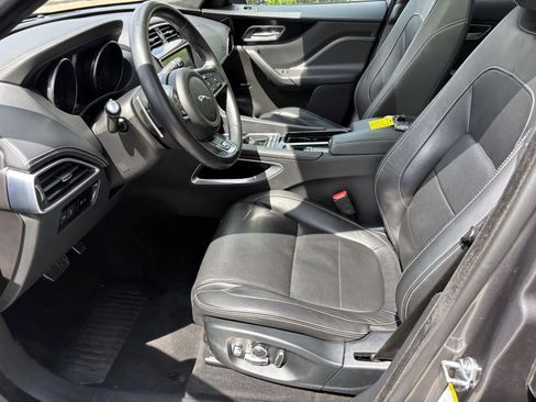 Used 2019 Jaguar F-PACE R-Sport AWD/4WD image 12