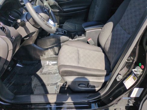 Used 2018 Nissan Rogue Sport SV FWD image 14