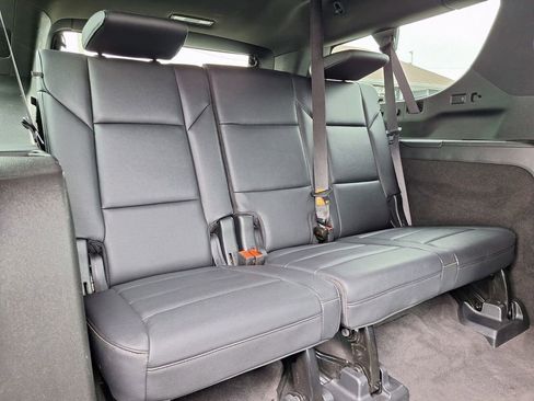 Used 2023 Cadillac Escalade ESV Luxury RWD image 31