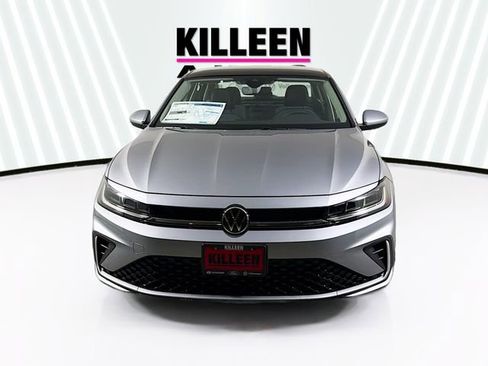 New 2026 Volkswagen Jetta SE FWD image 2