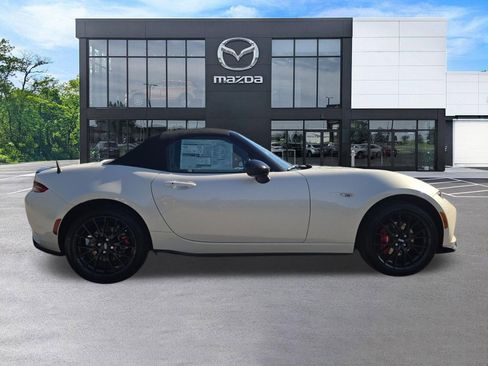 New 2026 MAZDA MX-5 Miata Club w/ Brembo/BBS Recaro Package RWD image 5