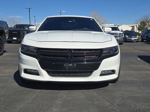Used 2016 Dodge Charger R/T image 2