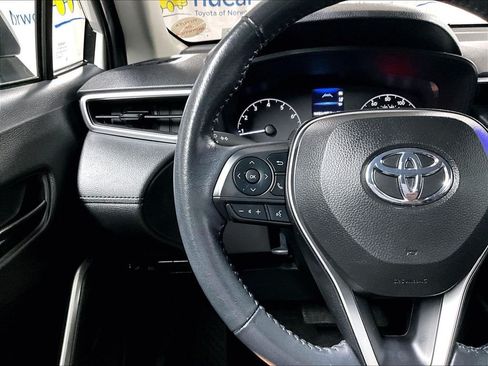 Certified 2023 Toyota Corolla Cross LE AWD/4WD image 22