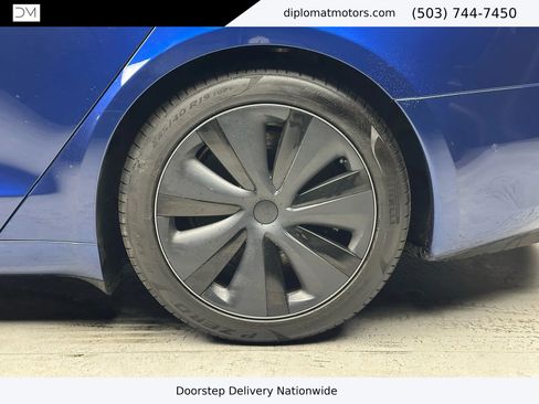 Used 2021 Tesla Model S Plaid image 34