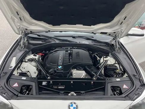 Used 2015 BMW 535i xDrive Sedan image 19