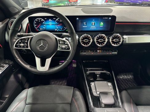 Used 2021 Mercedes-Benz GLB 250 4MATIC image 95