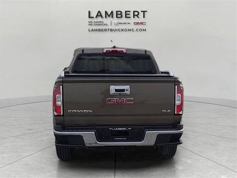Used 2016 GMC Canyon SLE w/ SLE Convenience Package image 4