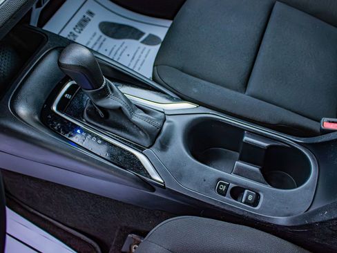 Used 2023 Toyota Corolla LE image 24