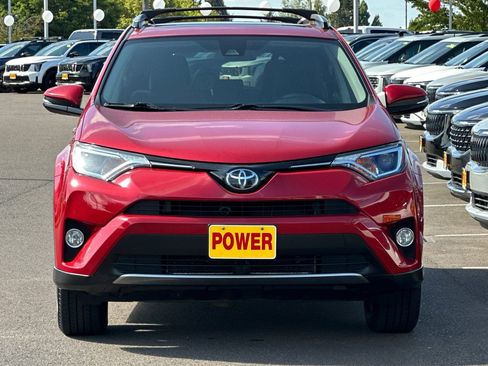 Used 2017 Toyota RAV4 XLE w/ All Weather Liner Package AWD/4WD image 9