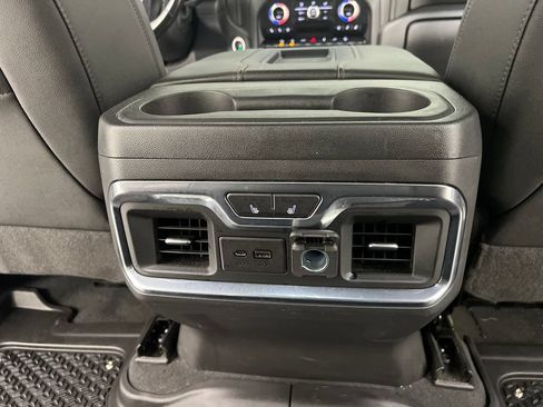 Used 2021 GMC Sierra 1500 AT4 w/ AT4 Value Package AWD/4WD image 29