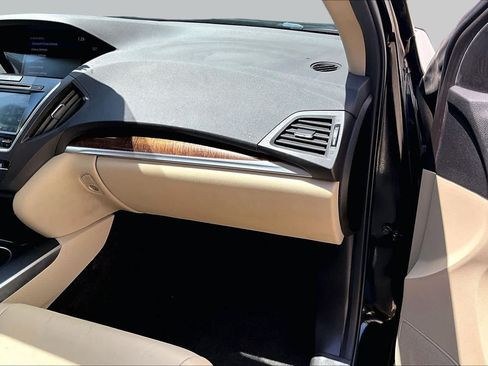 Used 2018 Acura MDX FWD image 19