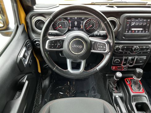 Used 2018 Jeep Wrangler Unlimited Rubicon AWD/4WD image 14