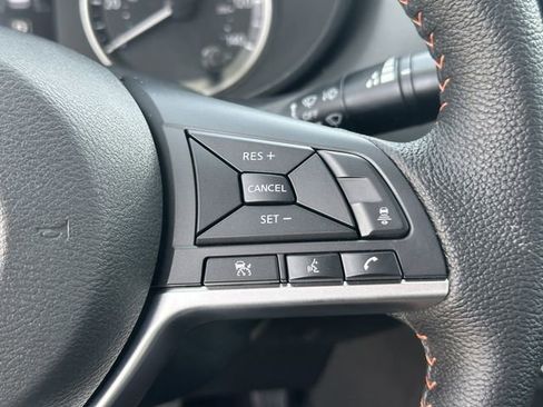 New 2025 Nissan Versa SR FWD image 20