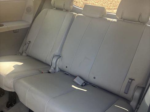 Used 2012 Toyota Sienna XLE w/ XLE Navigation Pkg FWD image 30