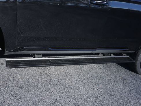 Used 2026 Cadillac Escalade Platinum Sport image 35