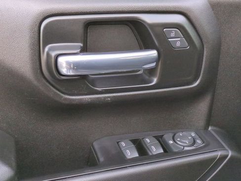 Certified 2020 Chevrolet Silverado 1500 Custom Trail Boss w/ Custom Convenience Package image 21