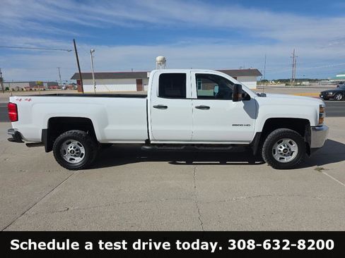 Used 2019 Chevrolet Silverado 2500 W/T w/ WT Convenience Package image 4
