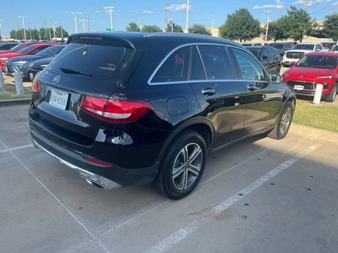 Used 2018 Mercedes-Benz GLC 300 image 5