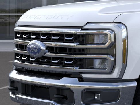 New 2026 Ford F250 Lariat w/ Lariat Premium Package AWD/4WD image 17